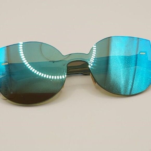 RETROSUPERFUTURE Tuttolente Mona Azure Sunglasses - Picture 5 of 7